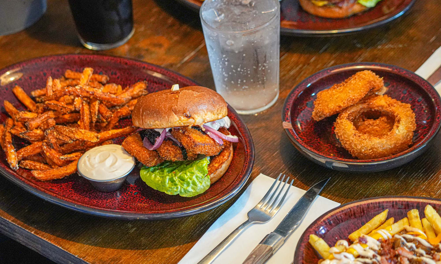 Få en af Aalborgs mest hypede burgermenuer til kun 94 kr. 🍔😍