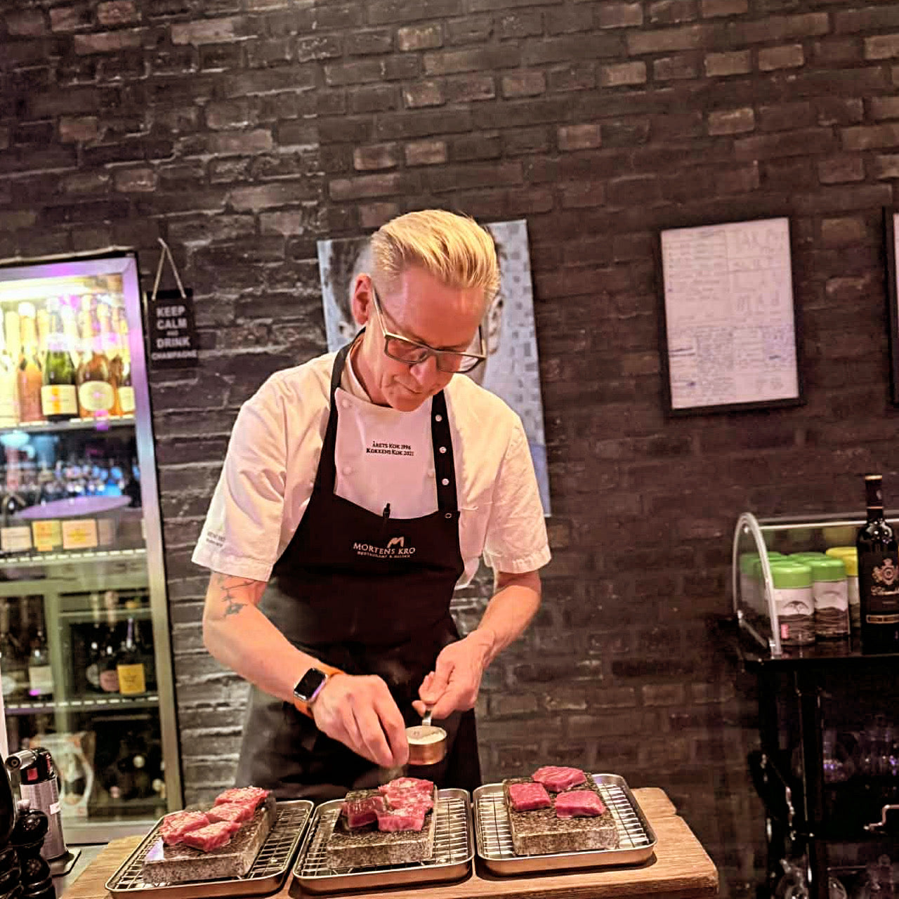 Sommermenu på Mortens Kro med 6 serveringer til 425 kr.
