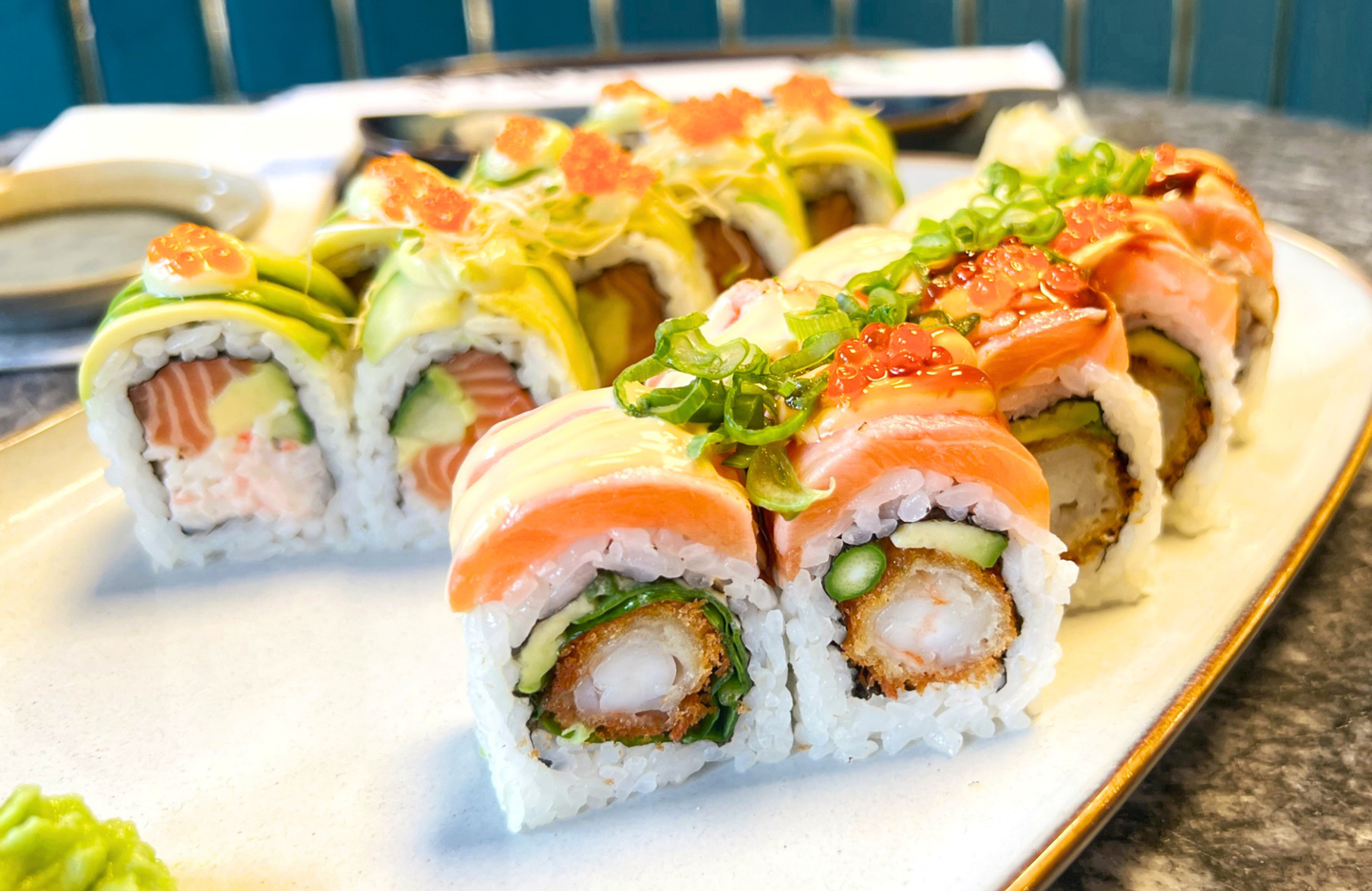 Spar 50 % på Deluxe-sushi hos populære Lyokoi i Odense