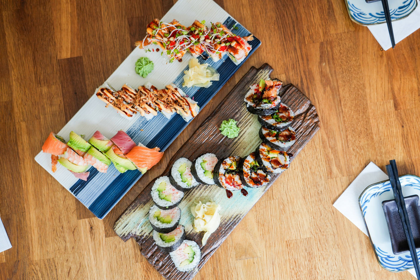 Kun 249 kr. - Luksus-sushi i Aalborg for 2 personer med 36 Deluxe-stykker