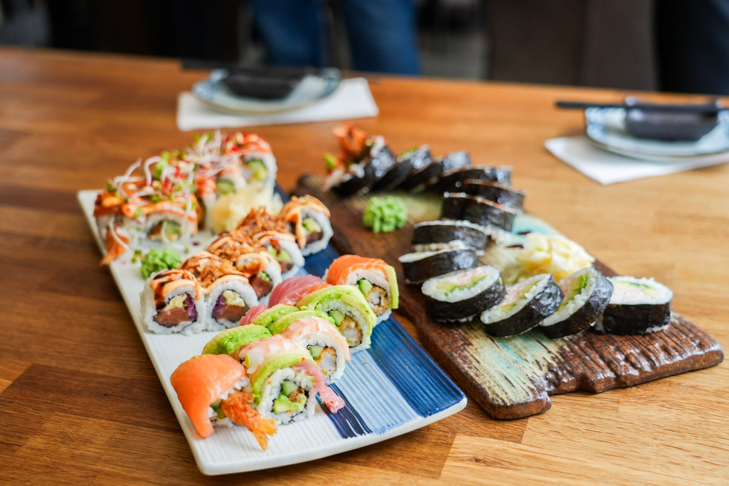Kun 249 kr. - Luksus-sushi i Aalborg for 2 personer med 36 Deluxe-stykker