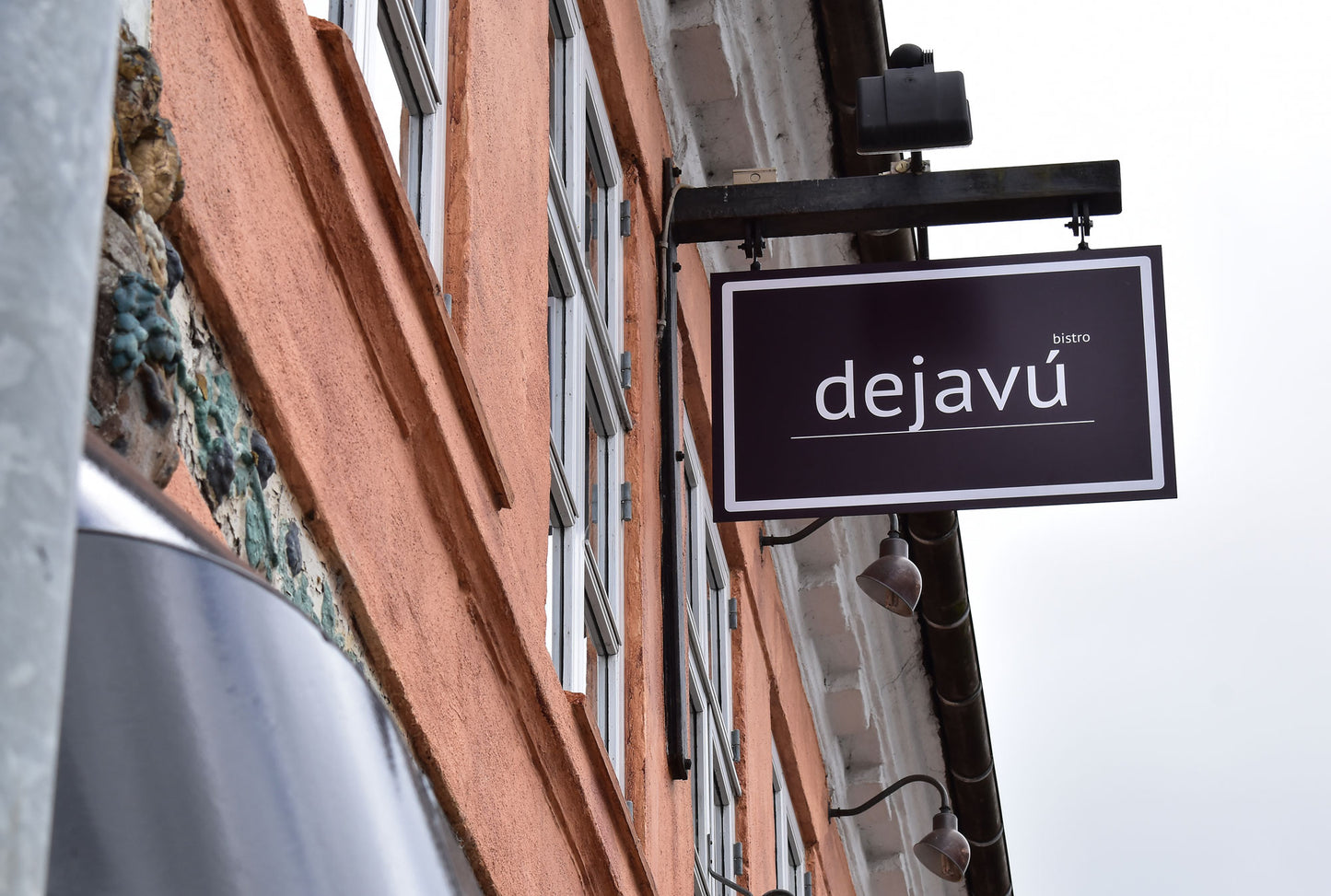 Bistro Dejavú: Du får 6 serveringer for kun 265 kr.