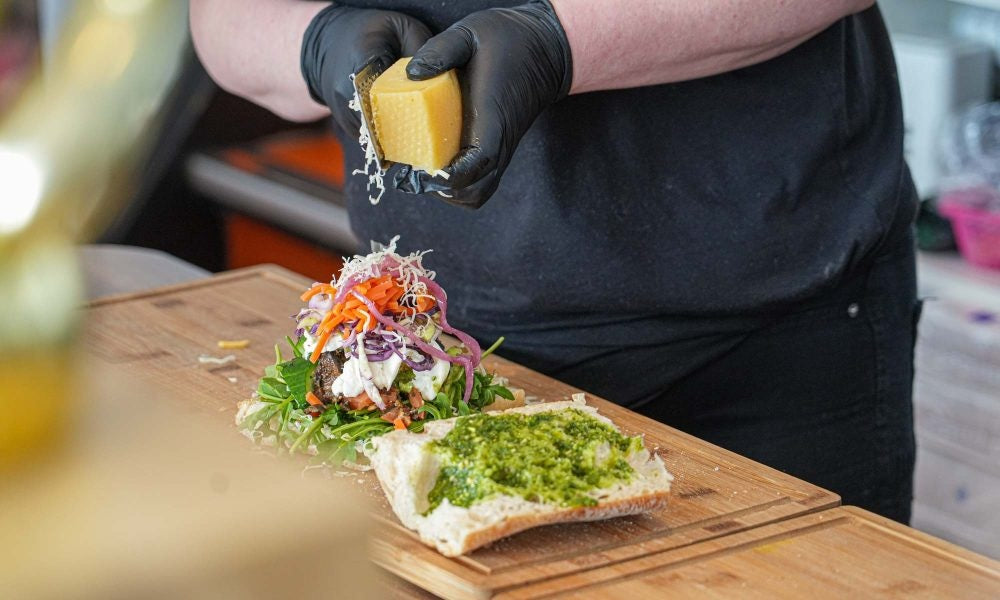 Populære FrAAderen i Aalborg: Få Sandwich-menu til 2 for kun 129 kr.