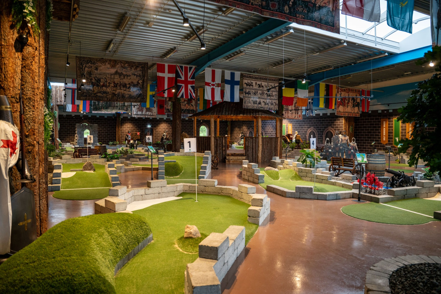 Minigolf og drikkevarer i fede omgivelser til KUN 89 kr. – du sparer 40 %