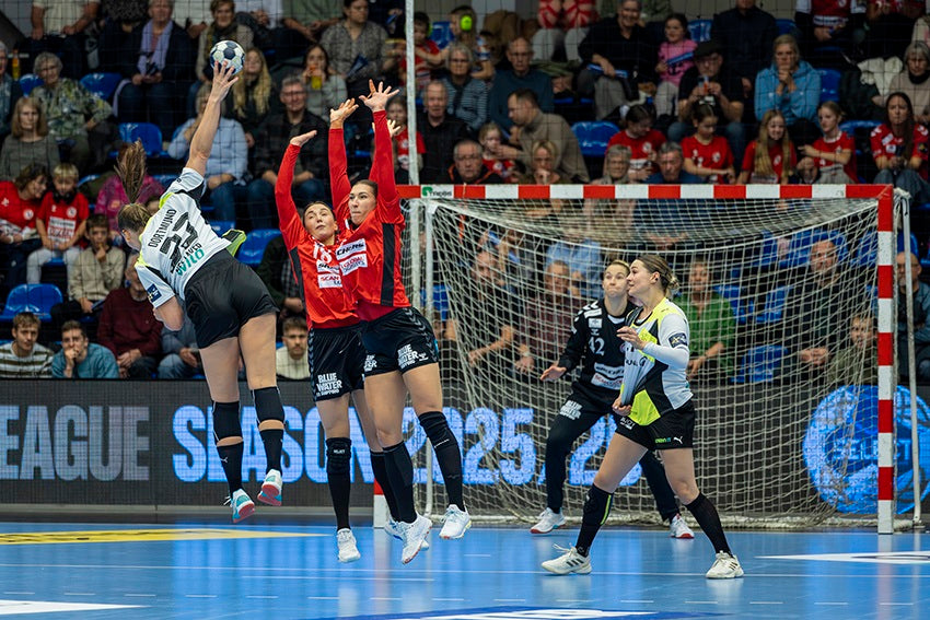 Vildt tilbud: Spar 60% på valgfri Team Esbjerg kamp inkl. drikkevarer
