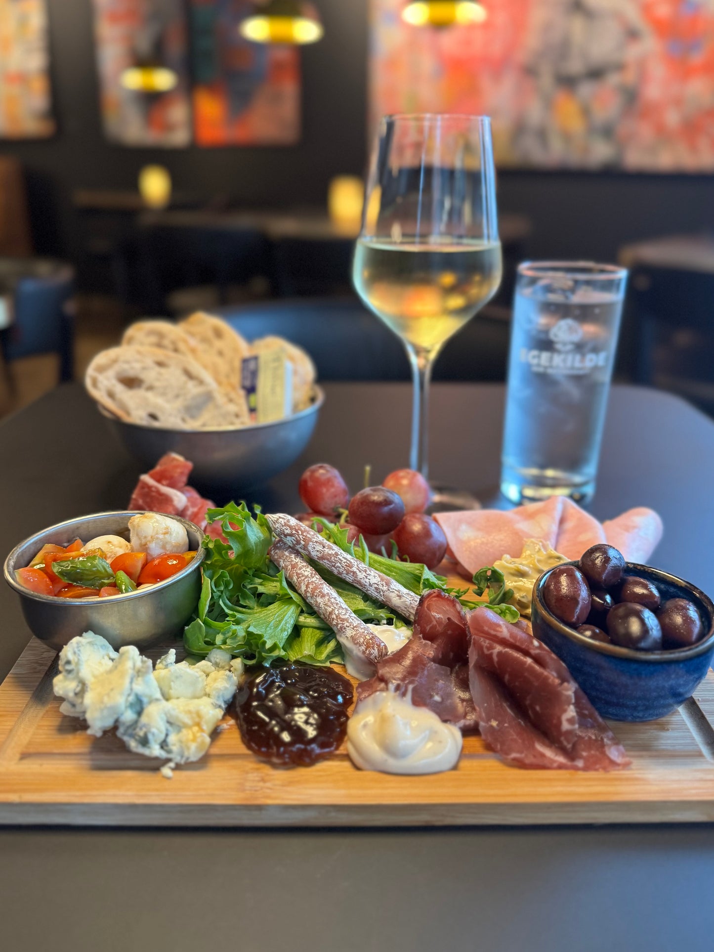 Nyhed hos Vin & Venner: Sommer-tapas til Hype-pris