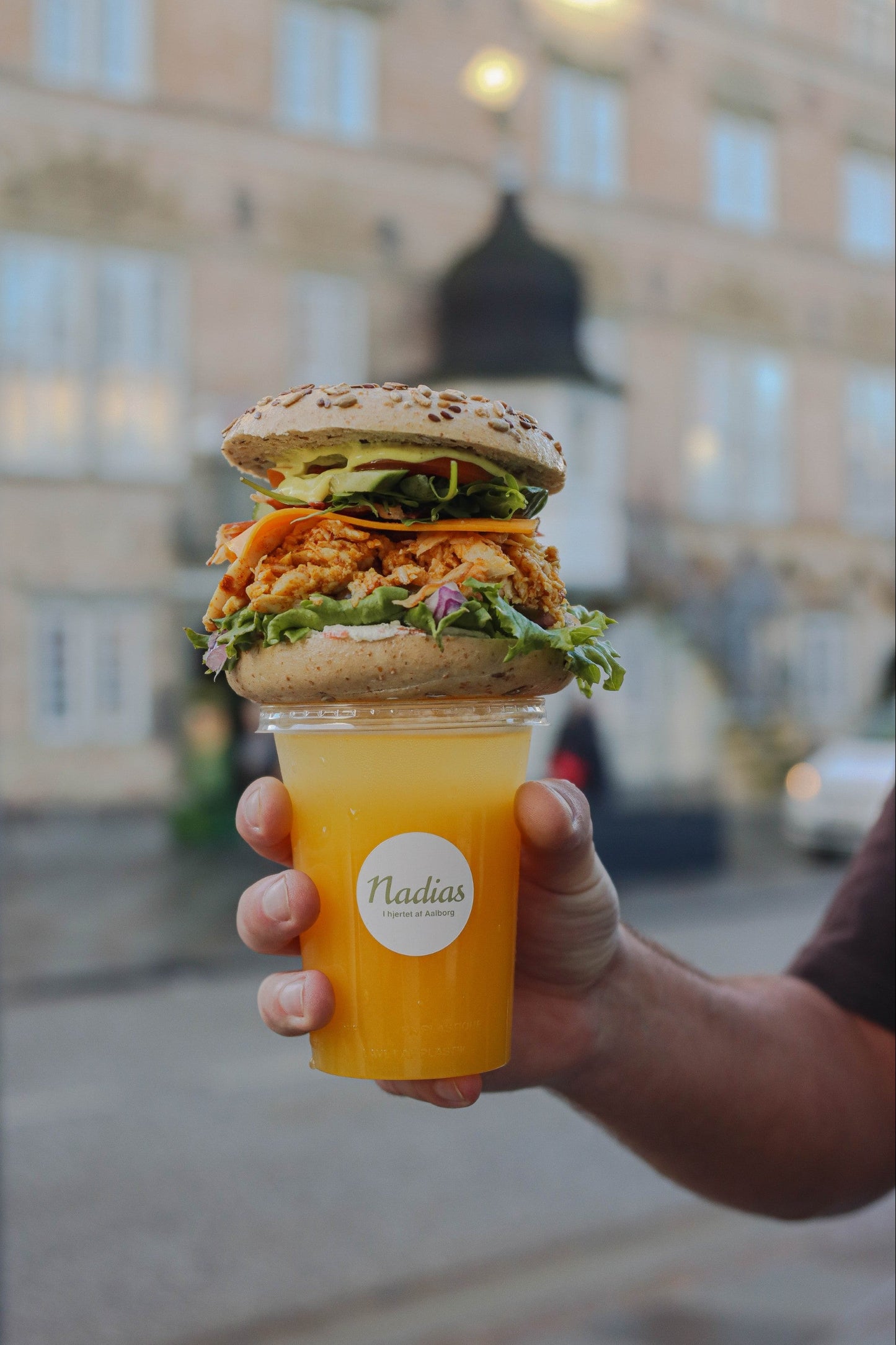 150 kr. til Nadias i Aalborg – du betaler kun 99 kr.
