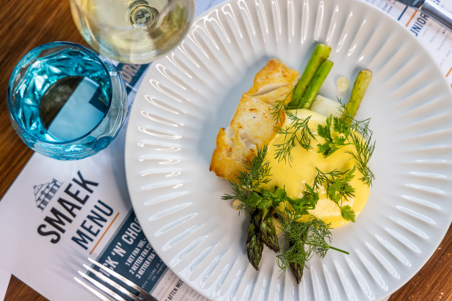 SOMMERMENU HOS SMAEK — 3 RETTER FOR KUN 225 KR.