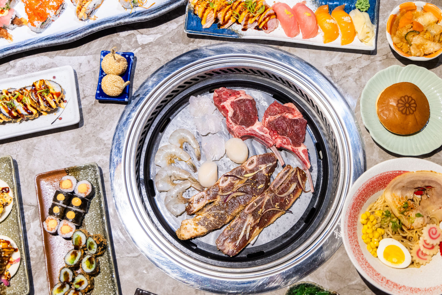 Spar 37%: All You Can Eat Premium japansk BBQ og sushi for kun 269 kr.
