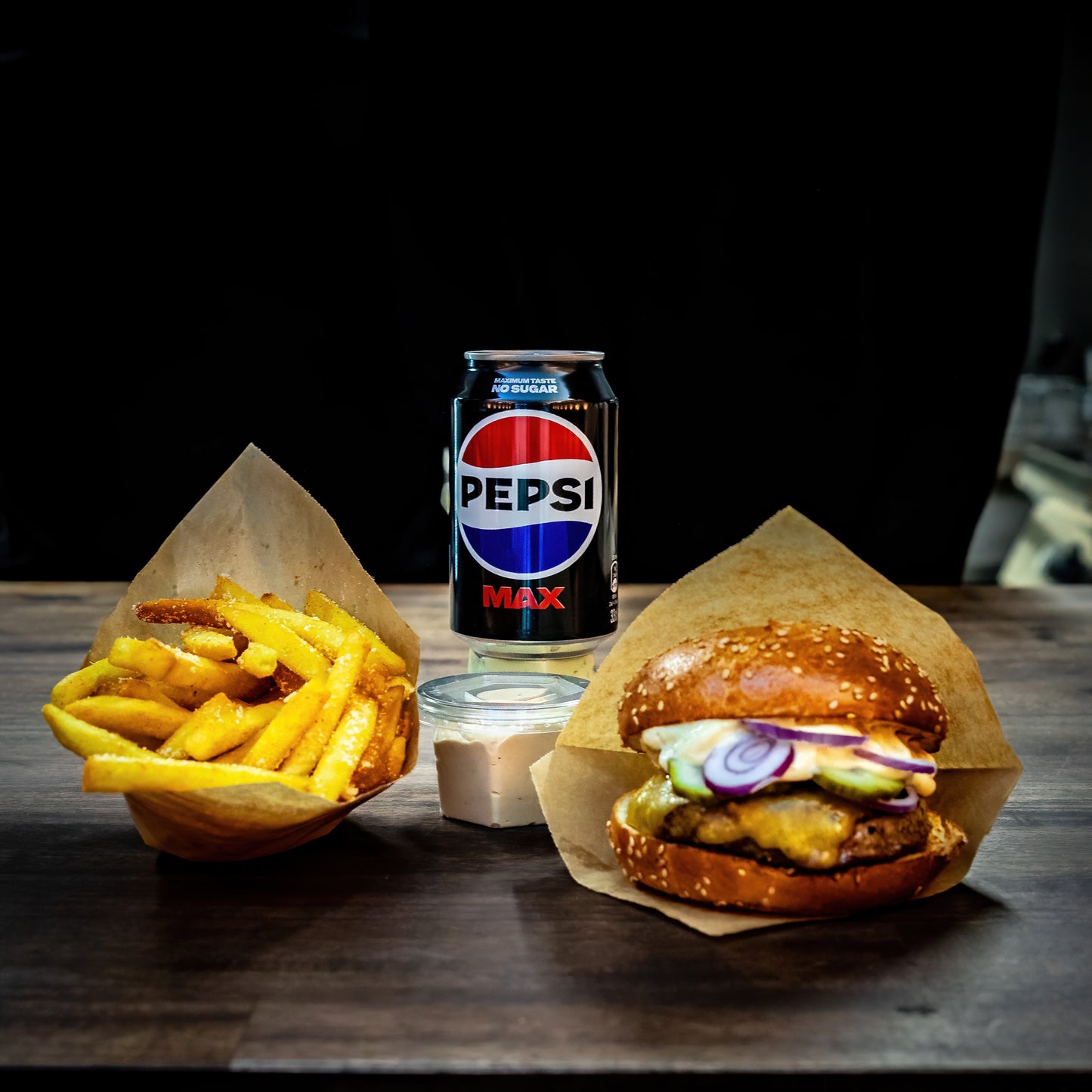 Aarhus’ nye burgerfavorit: Stor menu til KUN 79 kr. - spar 36 %