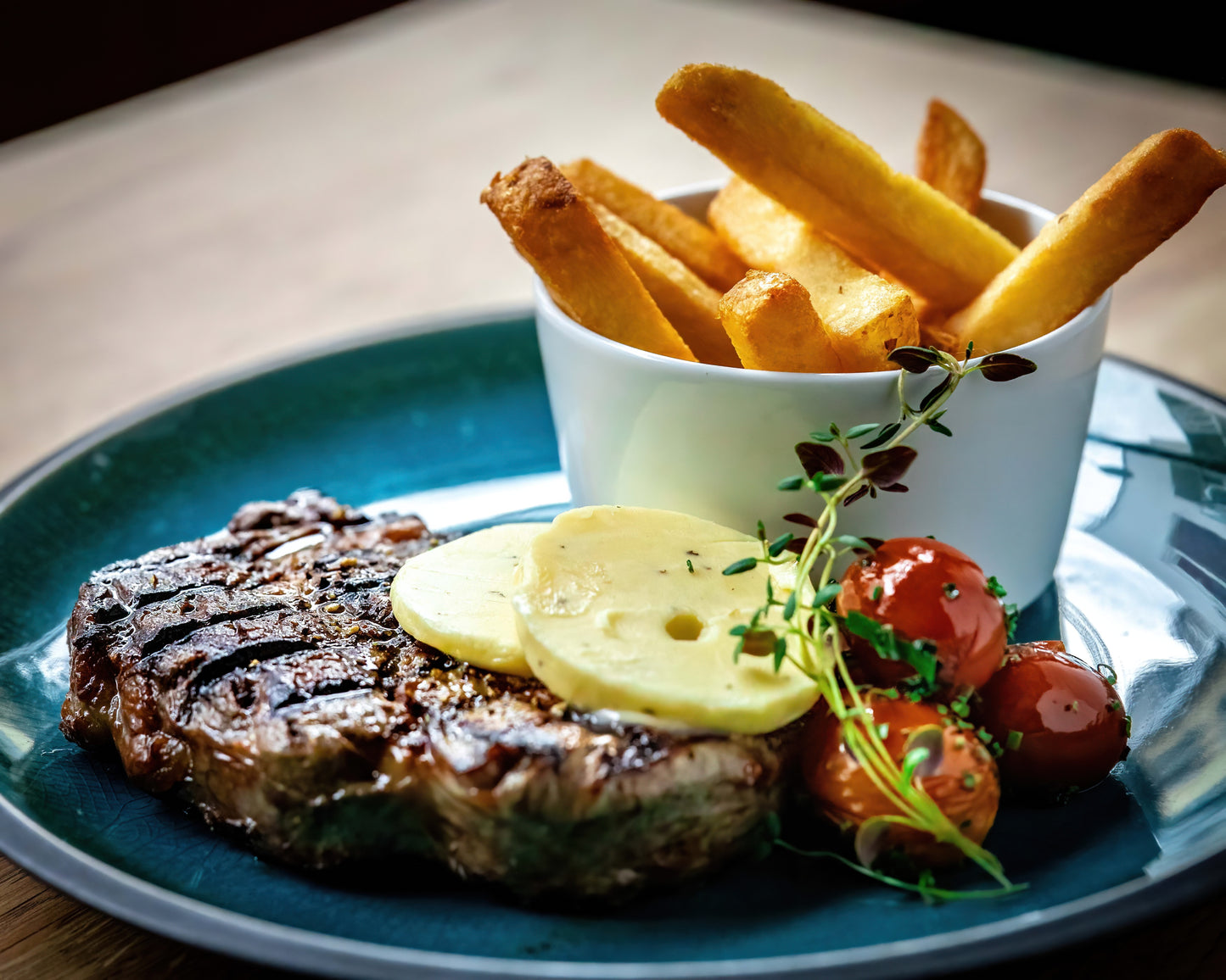 Spar hele 33 %: 3-retters gastropub-menu hos Tír na nÓg