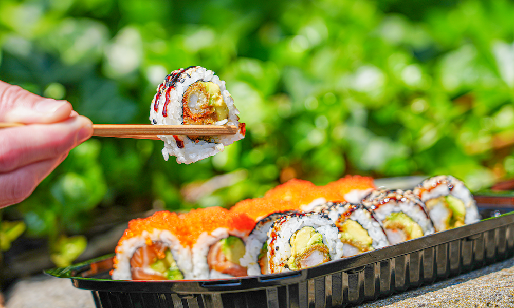 Kom i sushi-himlen med Hype: Få luksus-sushi i Aalborg til 2 personer for kun 229 kr.