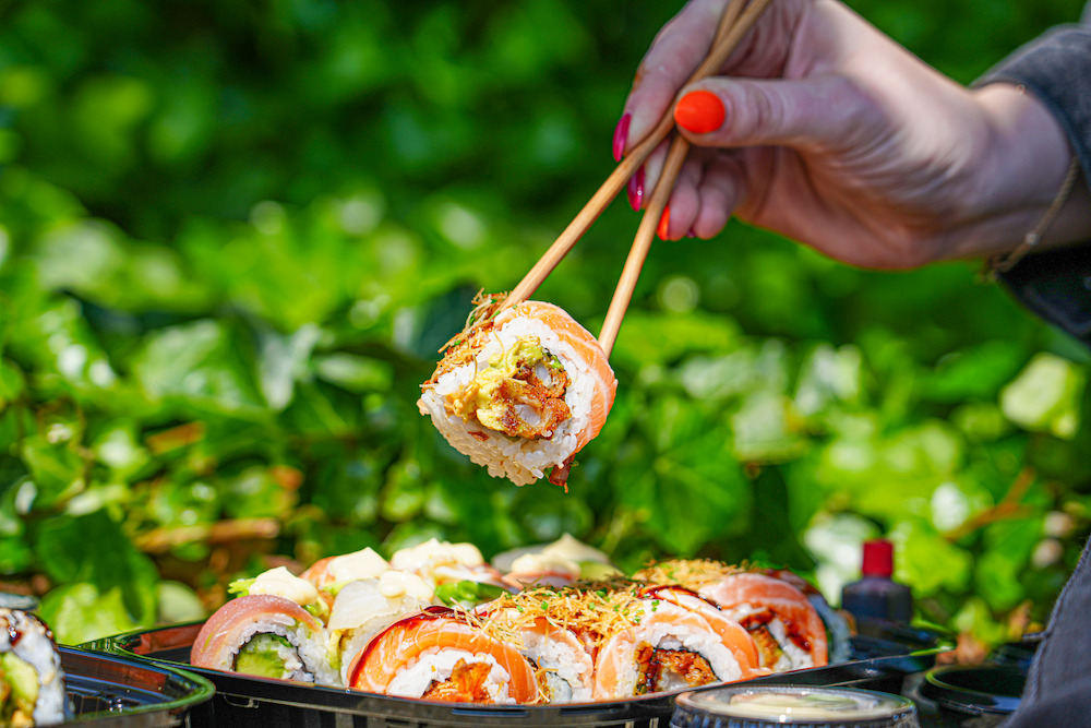 Kom i sushi-himlen med Hype: Få luksus-sushi i Aalborg til 2 personer for kun 229 kr.
