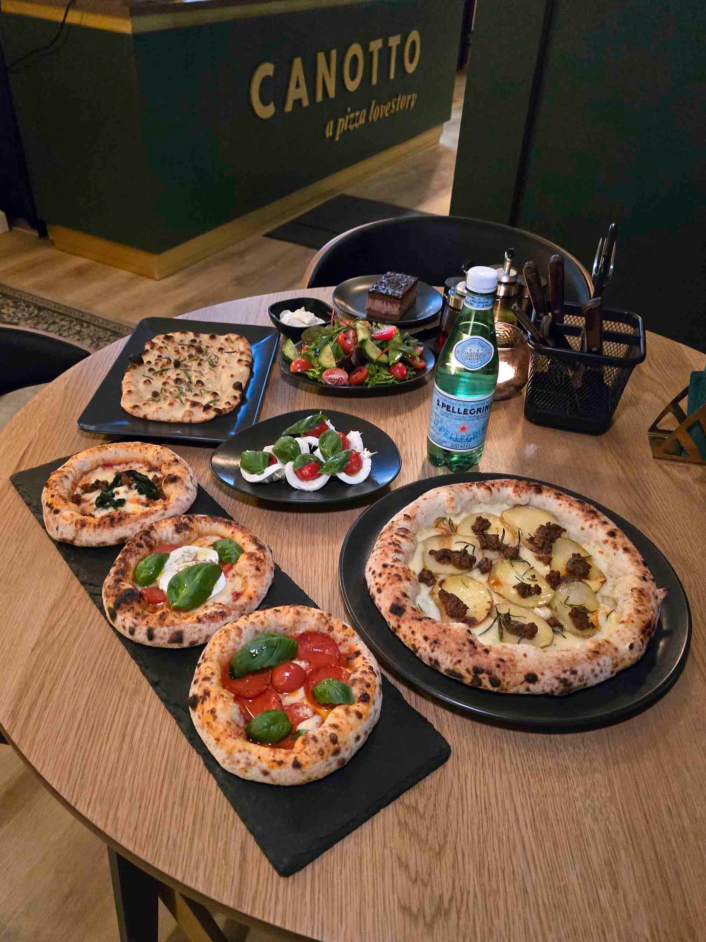 Spar 53% på en 3 retters menu hos populær italiener i Aarhus til KUN 178 kr.