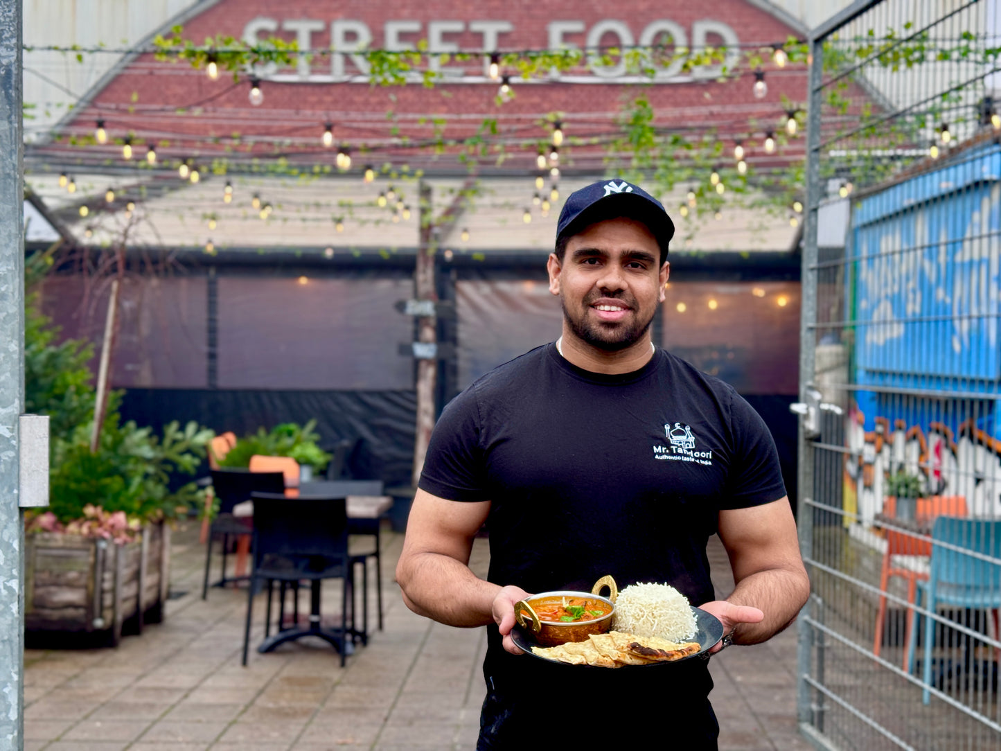 Indisk favorit i Esbjerg – få en hovedret plus naan-brød til KUN 80 kr.
